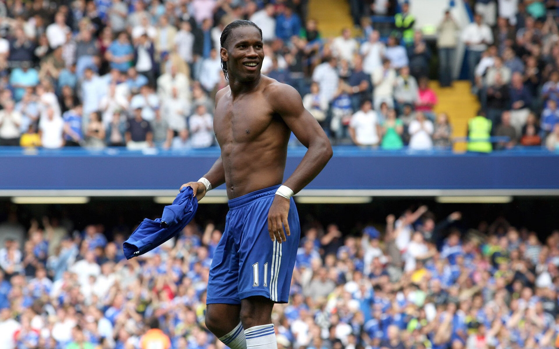 未来“足球王者”崭露头角，欧冠闪耀之星，欧冠星耀球员