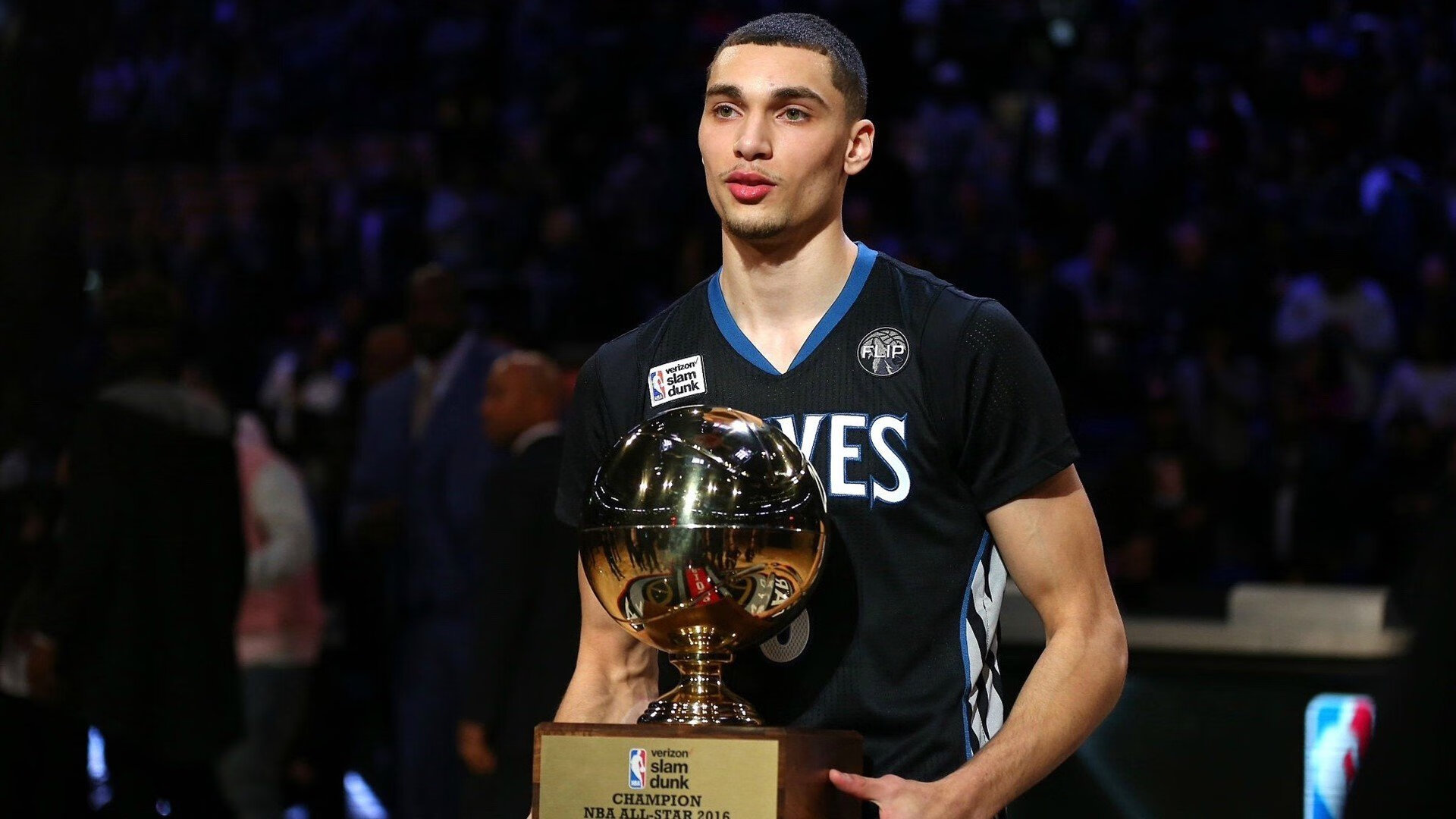 jiuyou.com-极限飞盘挑战赛，快速反应的巅峰竞技，极限飞盘集锦