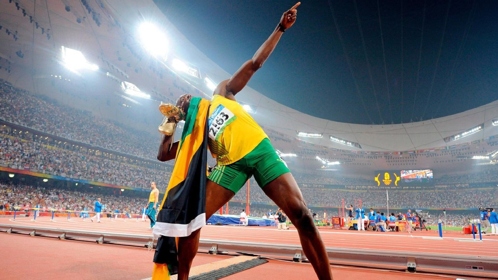 逆袭豪门梦：那些从底层逆转成为王者的足球队伍，逆袭球员